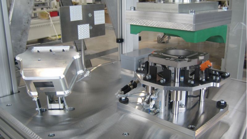 Sondermaschinen und Anlagenbau bei HEEG Konstruktion und Maschinenbau GmbH in Aschaffenburg