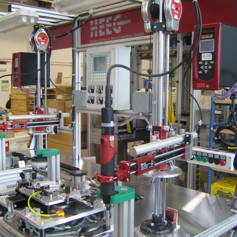 Sondermaschinen und Anlagenbau bei Heeg Konstruktion- und Maschinenbau GmbH